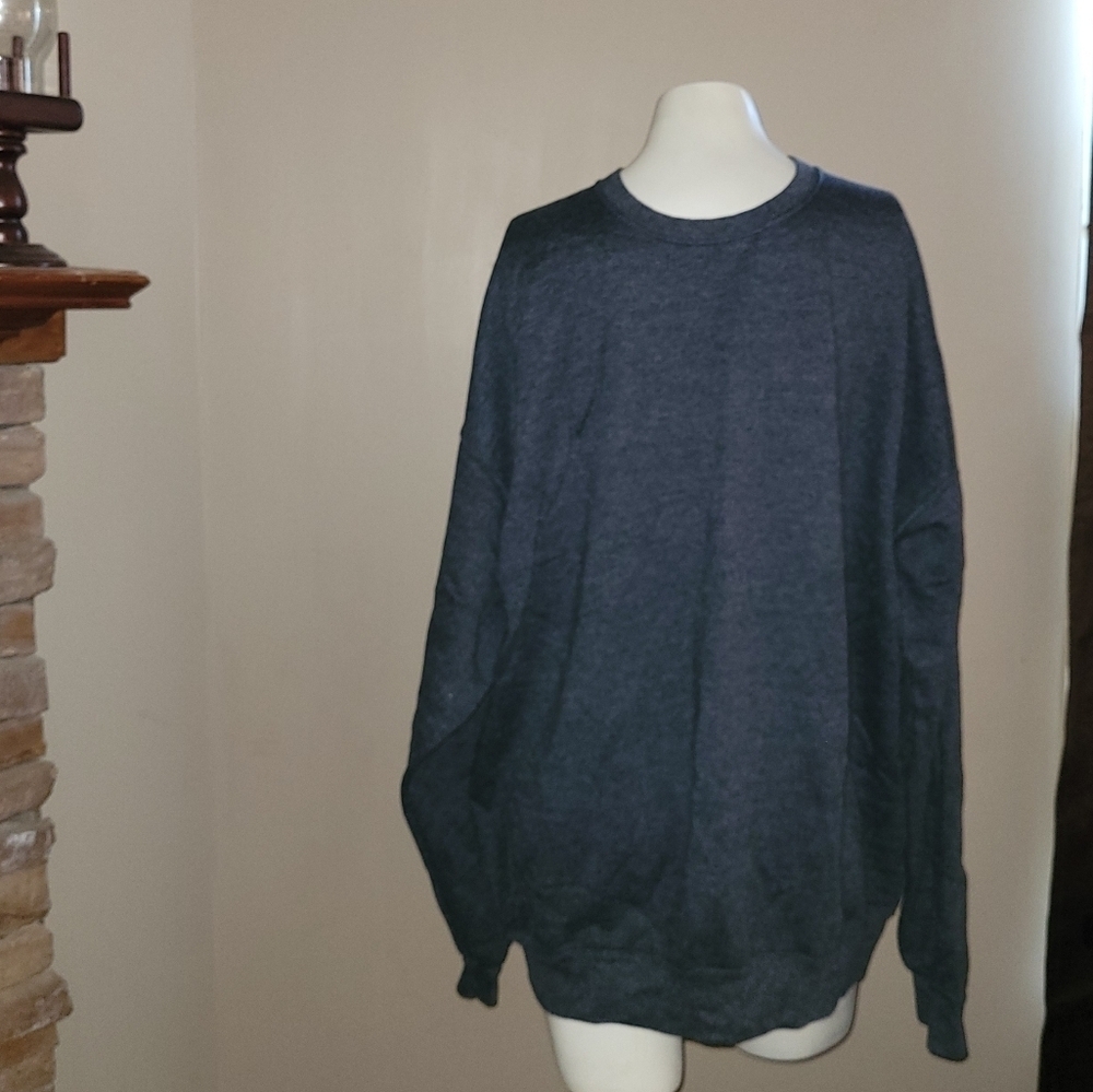 Athletic 2xl - Picture 1 of 3